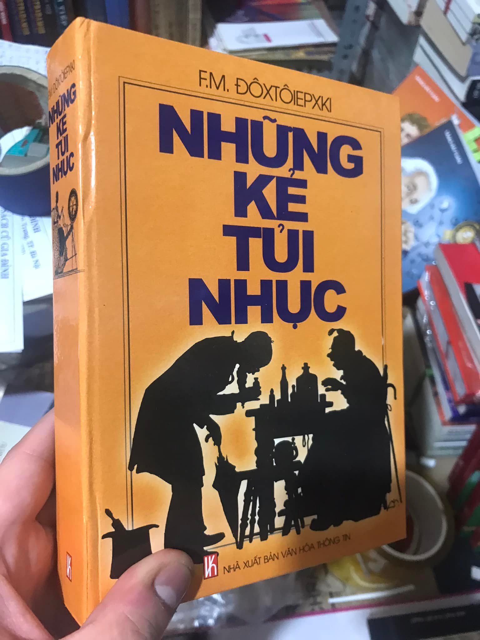 nhung ke tui nhuc